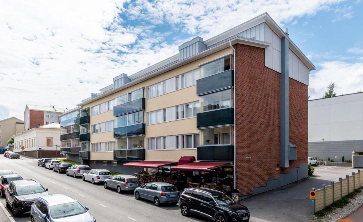 City Apartment Snellmaninkatu 22 A, Yksityinen Pistokkeellinen Paikoitus Sisaeltyy Hintaan Kuopio Exterior photo