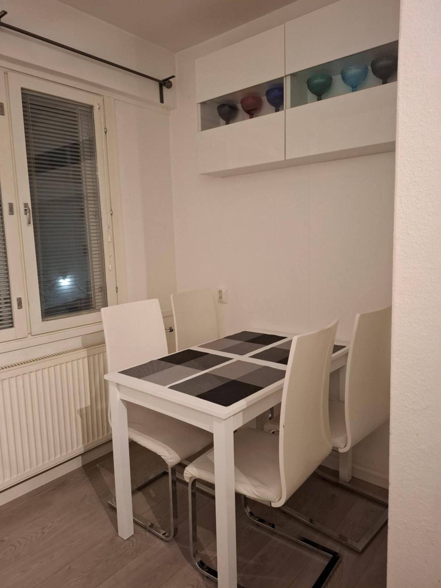 City Apartment Snellmaninkatu 22 A, Yksityinen Pistokkeellinen Paikoitus Sisaeltyy Hintaan Kuopio Exterior photo