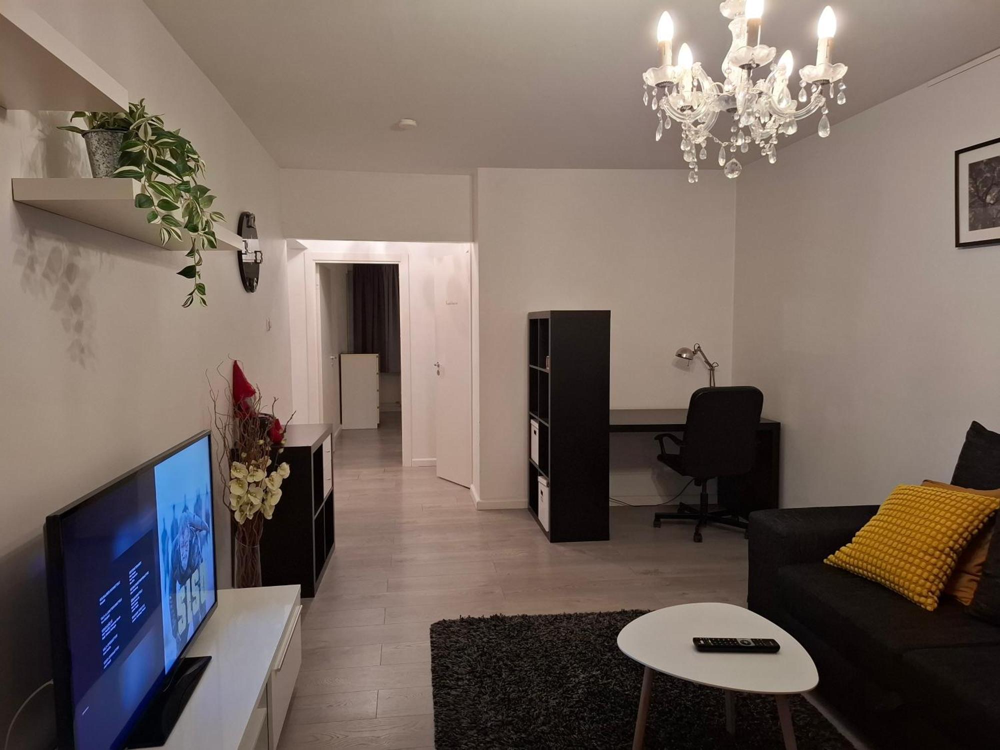 City Apartment Snellmaninkatu 22 A, Yksityinen Pistokkeellinen Paikoitus Sisaeltyy Hintaan Kuopio Exterior photo